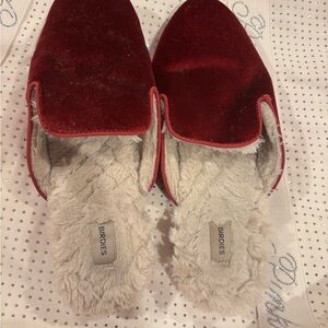 Birdies Burgundy Velvet Plush-Lined Women’s Slippers